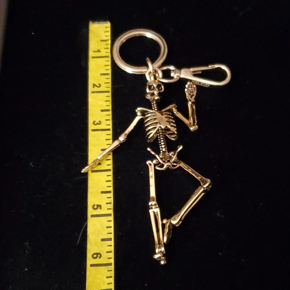 Alexander McQueen Keychain - Picture 3 of 10